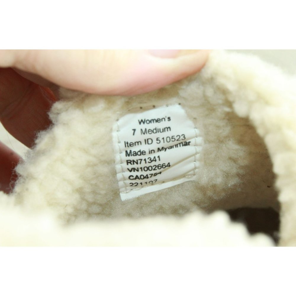 LL Bean Gray  Suede Slip On Mountain Moccasin Slippers Boot Size 7 M - Picture 8 of 9